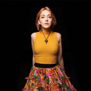 Meet your Posher, Whitney